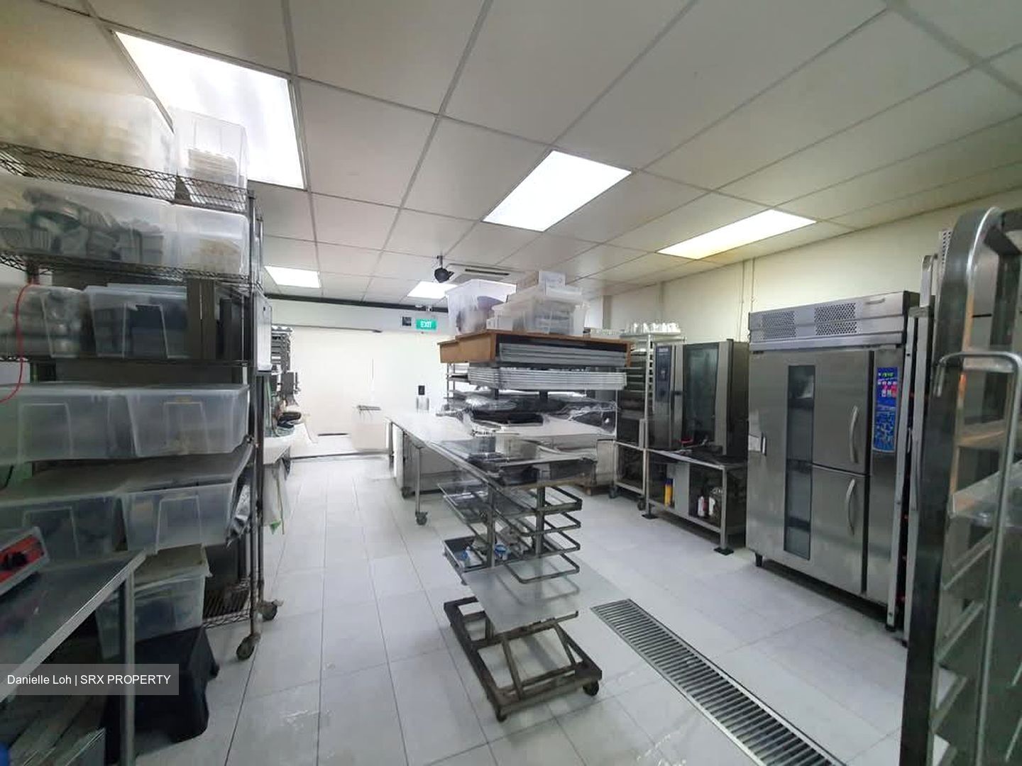 Valley Point (D10), Retail #582810341